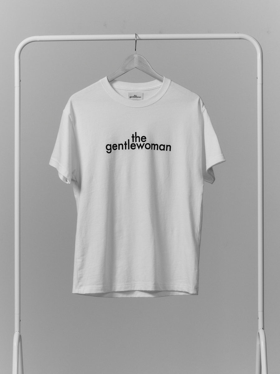 koto♪L'Appartement GENTLEWOMAN SHIRT Amazon.com: Womens Gentlewoman: Poised and Powerful V-Neck T-Shirt
